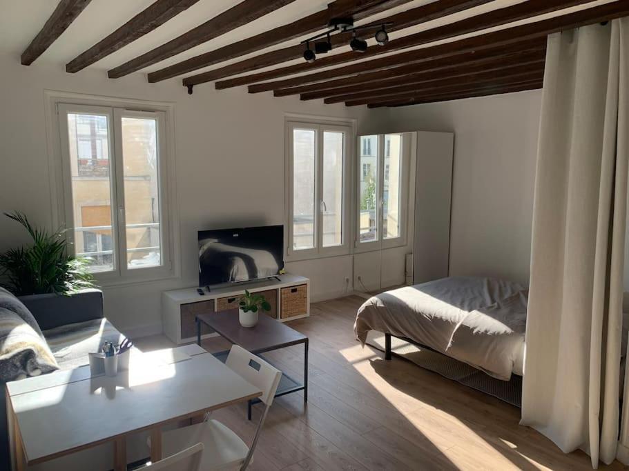 Studio Lumineux, Refait A Neuf, Metro Jourdain باريس المظهر الخارجي الصورة